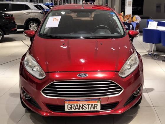 FORD FIESTA 1.6 SE HATCH 16V FLEX 4P POWERSHIFT FORD FIESTA 1.6 SE HATCH 16V FLEX 4P POWERSHIFT